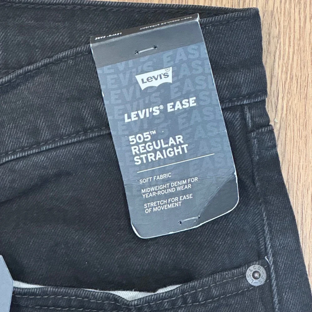 Levis 505 Regular Straight Mens Black Stretch Jeans 34x34 NWT